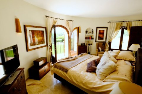 Продажа виллы в Фустера, Аликанте, Испания 4 спальни, 600м2 №165034 - фото 28