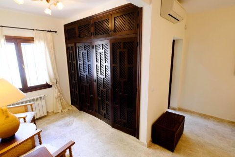 Продажа виллы в Фустера, Аликанте, Испания 4 спальни, 600м2 №165034 - фото 26