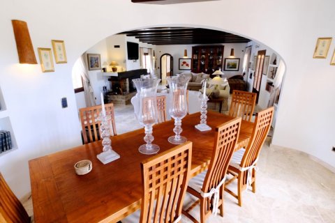 Продажа виллы в Фустера, Аликанте, Испания 4 спальни, 600м2 №165034 - фото 4