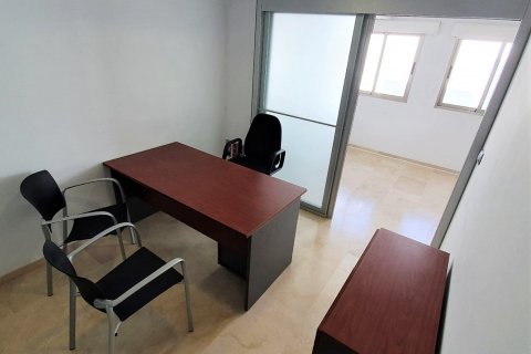 Office à vendre à Alicante, Espagne, 126 m2 No. 165036 - photo 5