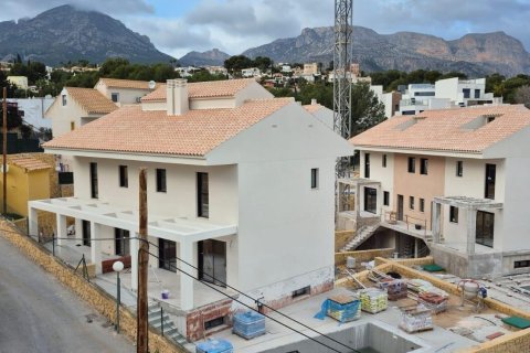 House for sale in La Nucia, Alicante, Spain 3 bedrooms, 186 sq.m. No. 167878 - photo 20