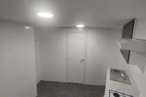 Dzīvoklis īrēšanai Santa Pola, Alicante, Spānijā 1 istaba, 60 m2 Nr. 167874 - attēls 2