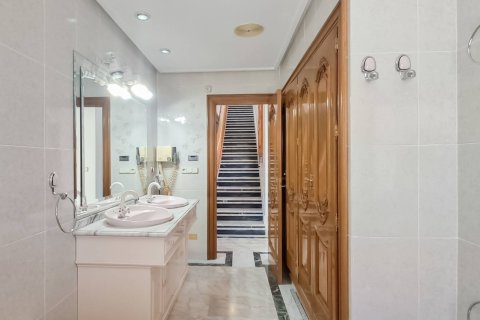 Продажа пентхауса в Сан-Педро-дель-Пинатар, Мурсия, Испания 6 спален, 364м2 №142868 - фото 20