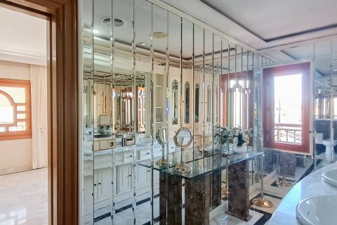 Продажа пентхауса в Сан-Педро-дель-Пинатар, Мурсия, Испания 6 спален, 364м2 №142868 - фото 17