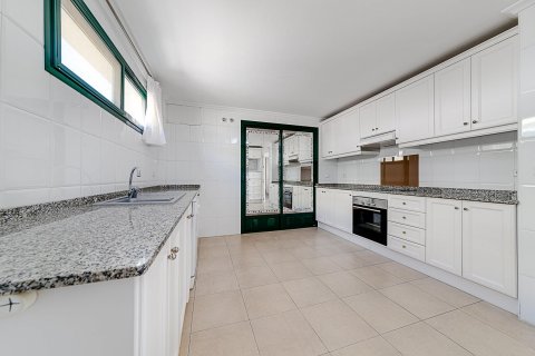 Apartment for sale Campoamor, Alicante, Spain 230 sq.m. No. 117019 - photo 11