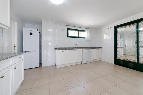 Apartment for sale Campoamor, Alicante, Spain 230 sq.m. No. 117019 - photo 9