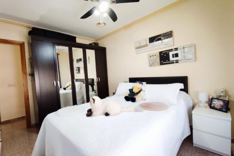 Apartment for sale in Catral, Alicante, Spain 4 bedrooms, 117 sq.m. No. 183753 - photo 14