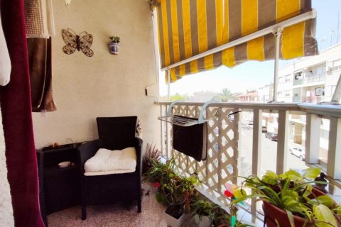 Apartment for sale in Catral, Alicante, Spain 4 bedrooms, 117 sq.m. No. 183753 - photo 2