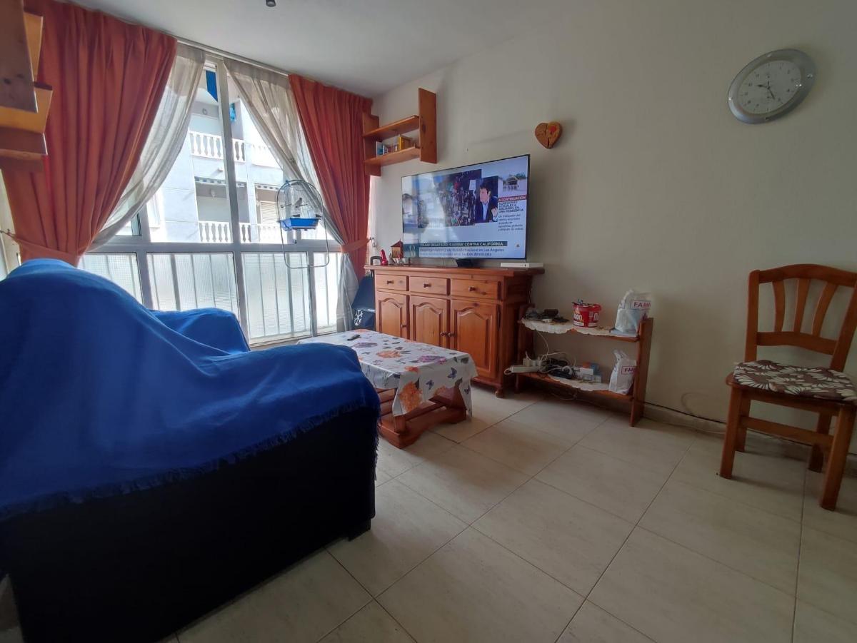 Apartment in Guardamar del Segura, Alicante, Spain 1 bedroom, 41 sq.m. No. 183750