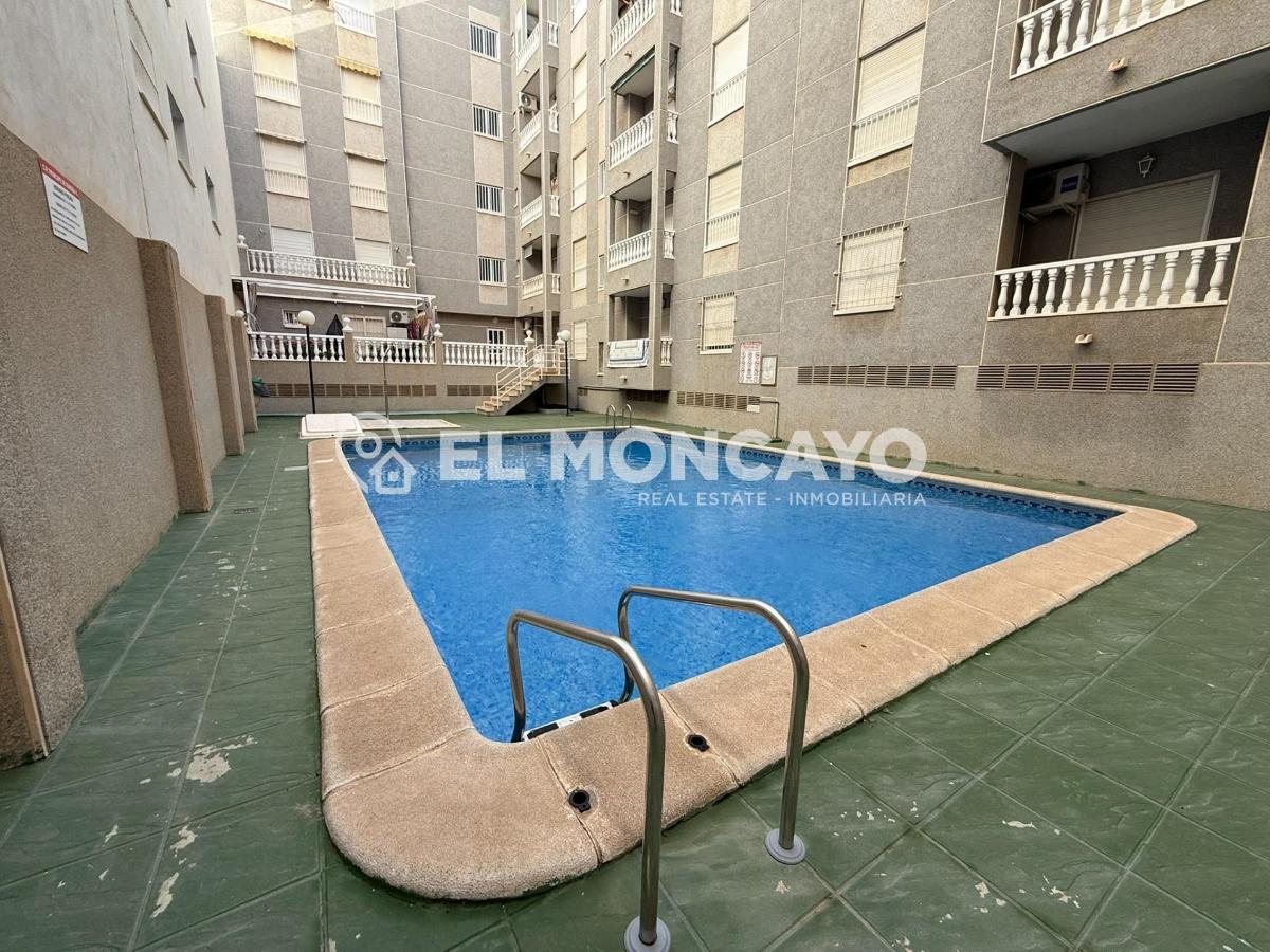 Apartamento en Guardamar del Segura, Alicante, España 1 dormitorio, 48 m2 No. 183755