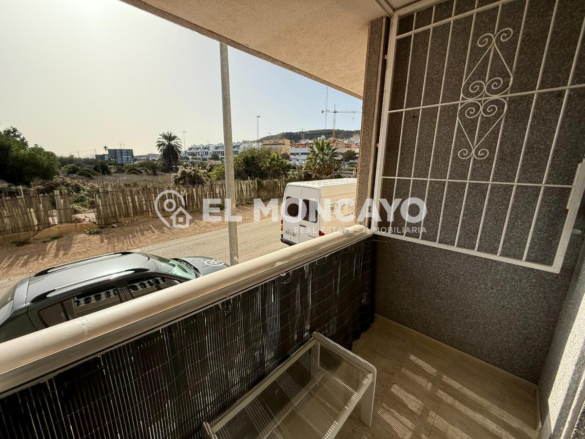 Apartamento en Guardamar del Segura, Alicante, España 1 dormitorio, 48 m2 No. 183755