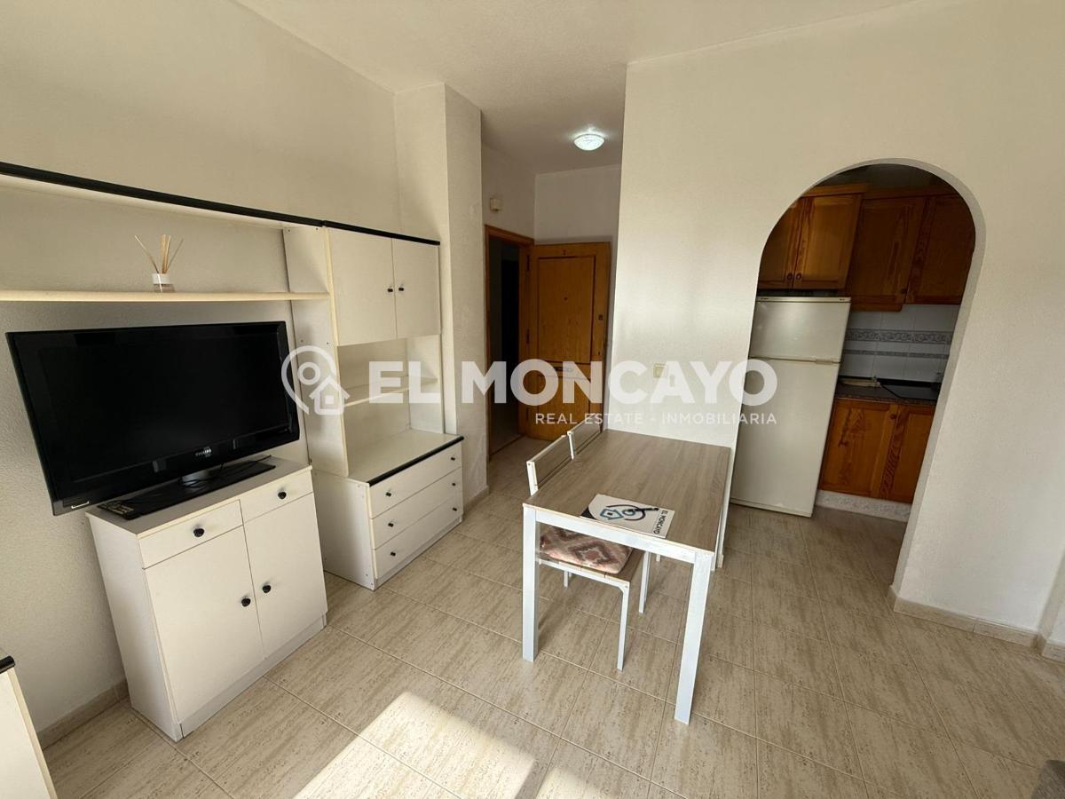 Apartamento en Guardamar del Segura, Alicante, España 1 dormitorio, 48 m2 No. 183755