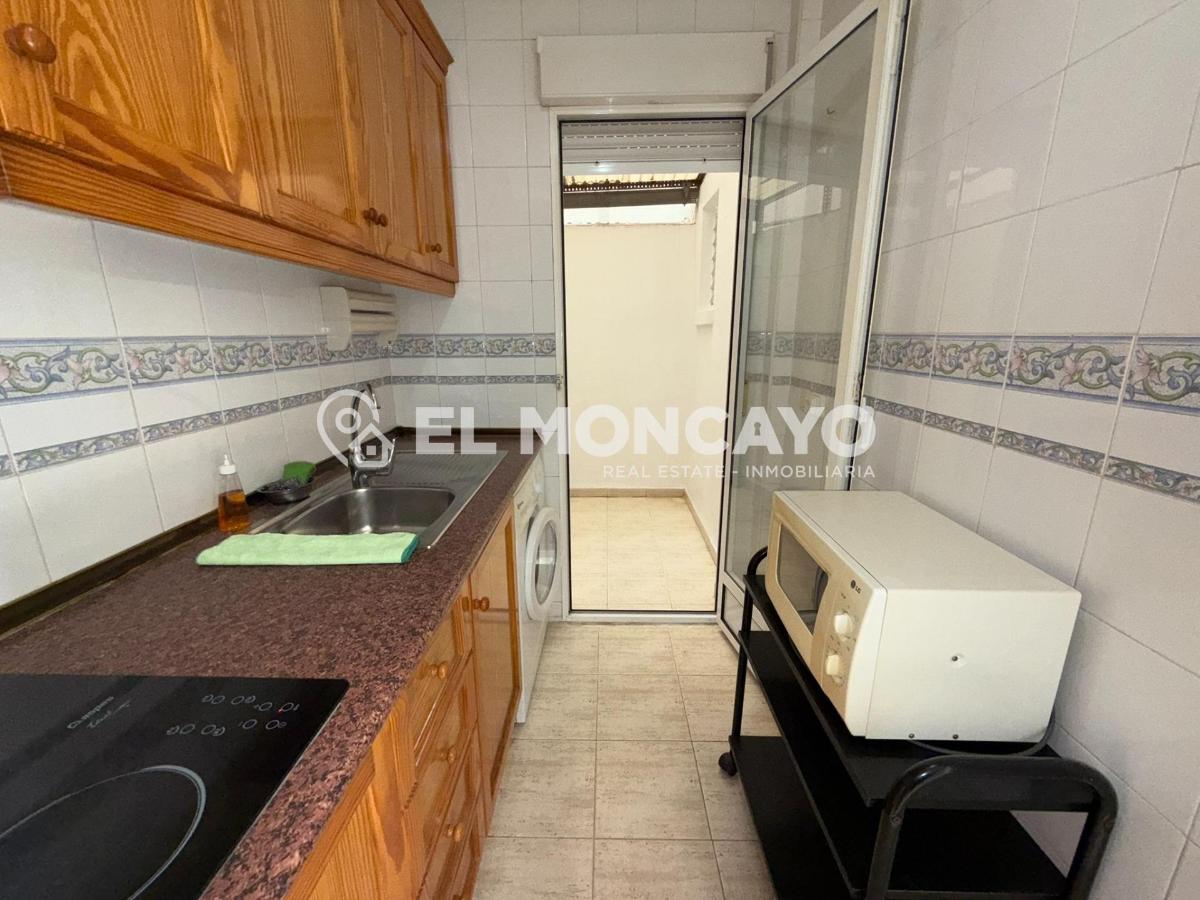 Apartamento en Guardamar del Segura, Alicante, España 1 dormitorio, 48 m2 No. 183755