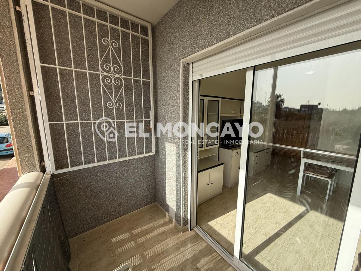 Apartamento en Guardamar del Segura, Alicante, España 1 dormitorio, 48 m2 No. 183755