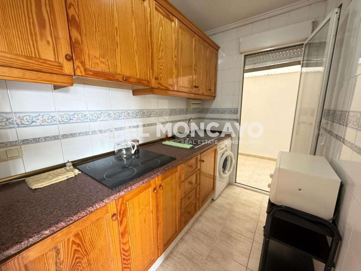 Apartamento en Guardamar del Segura, Alicante, España 1 dormitorio, 48 m2 No. 183755