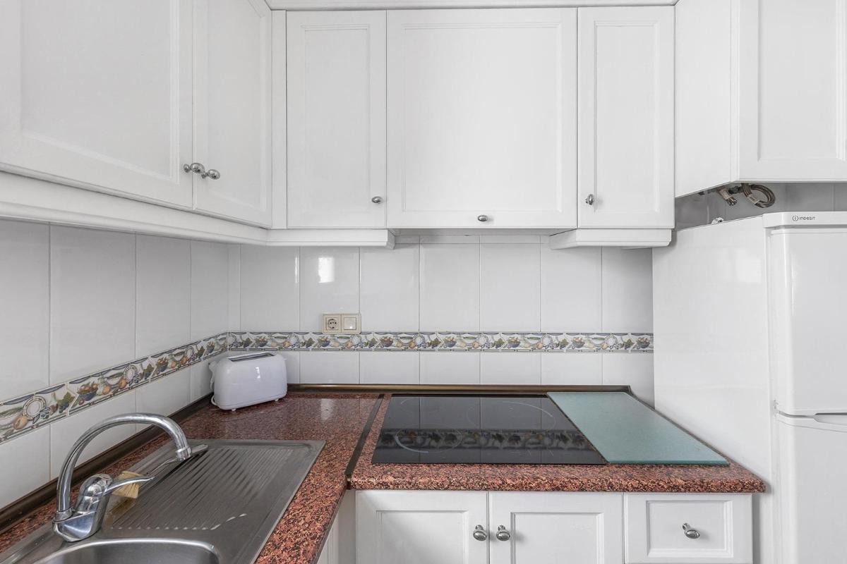 Apartamento en Guardamar del Segura, Alicante, España 2 dormitorios, 59 m2 No. 183749