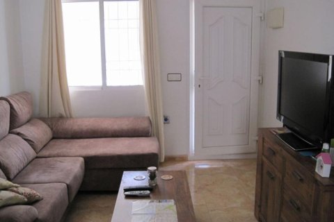 Townhouse zum Verkauf in Torrevieja, Alicante, Spanien 2 Schlafzimmer, Nr. 183751 - Foto 21