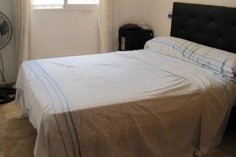 Townhouse zum Verkauf in Torrevieja, Alicante, Spanien 2 Schlafzimmer, Nr. 183751 - Foto 19