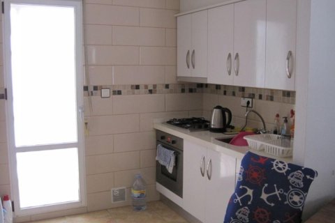 Townhouse zum Verkauf in Torrevieja, Alicante, Spanien 2 Schlafzimmer, Nr. 183751 - Foto 10