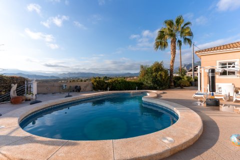 Villa zum Verkauf in Busot, Alicante, Spanien 3 Schlafzimmer, 240 m2 Nr. 155065 - Foto 6