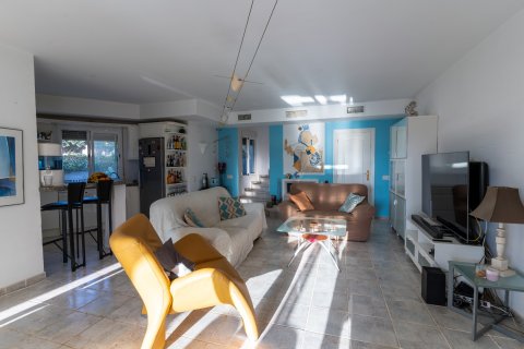 Villa zum Verkauf in Busot, Alicante, Spanien 3 Schlafzimmer, 240 m2 Nr. 155065 - Foto 28