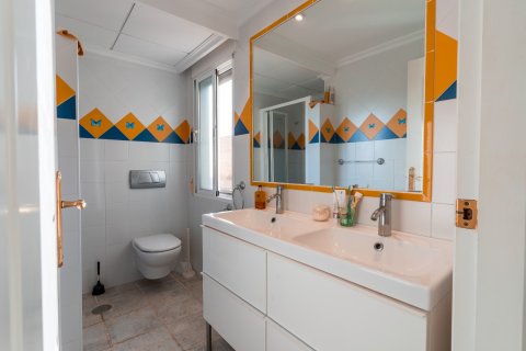 Villa zum Verkauf in Busot, Alicante, Spanien 3 Schlafzimmer, 240 m2 Nr. 155065 - Foto 21