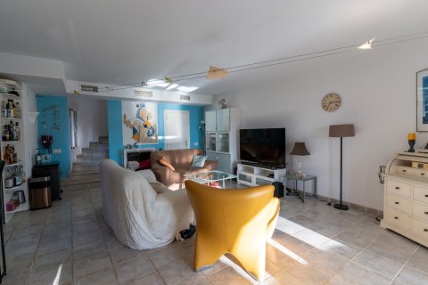 Villa zum Verkauf in Busot, Alicante, Spanien 3 Schlafzimmer, 240 m2 Nr. 155065 - Foto 27