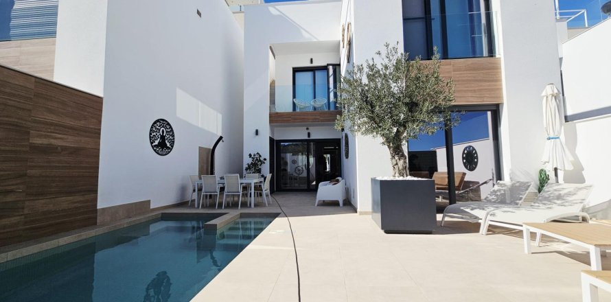 Villa in Benijofar, Alicante, Spanien 3 Schlafzimmer, 127 m2 Nr. 155061