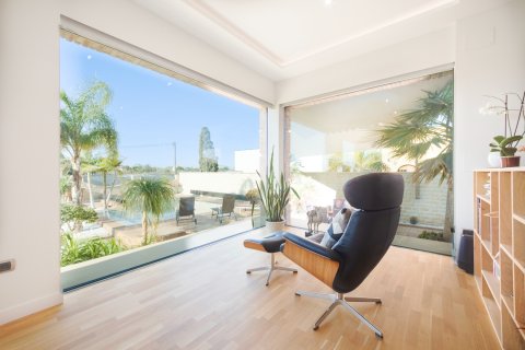 Villa à vendre à Alicante, Espagne, 4 chambres, 438 m2 No. 155067 - photo 23