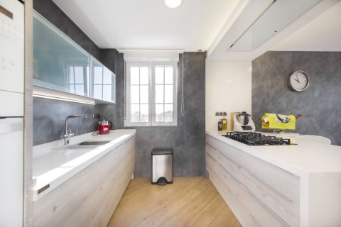 Villa à vendre à Alicante, Espagne, 4 chambres, 438 m2 No. 155067 - photo 28