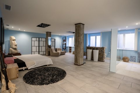 Продажа квартиры в Аликанте, Испания 2 спальни, 200м2 №155066 - фото 15