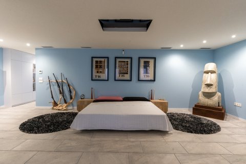 Продажа квартиры в Аликанте, Испания 2 спальни, 200м2 №155066 - фото 16