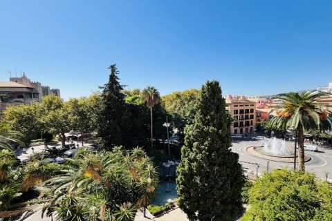 Huoneisto vuokrattavana Palma de Majorca, Mallorca, Espanja, 3 makuuhuonetta, 140 m2 No. 137553 - kuva 1