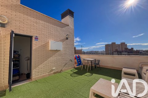 Продажа пентхауса в Аликанте, Испания 2 спальни, 105м2 №152397 - фото 15