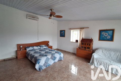 House à vendre à Riba-roja d'Ebre, Tarragona, Espagne, 4 chambres, 239 m2 No. 152391 - photo 27