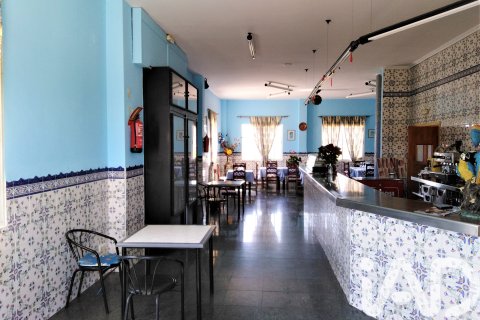 House à vendre à Cabanes, Castellon, Espagne, 8 chambres, 474 m2 No. 152395 - photo 6