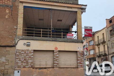 House à vendre à Asco, Tarragona, Espagne, 335 m2 No. 152393 - photo 2