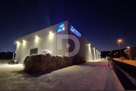 Terreno a Barcelona, Spagna 7000 mq. N° 154883