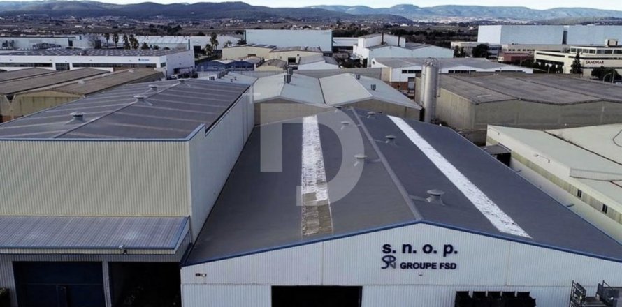 Tontti Espanja 3825 m2 No. 154884