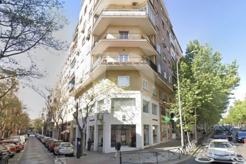 Veikals pārdošanā Spānijā 420 m2 Nr. 154886 - attēls 5