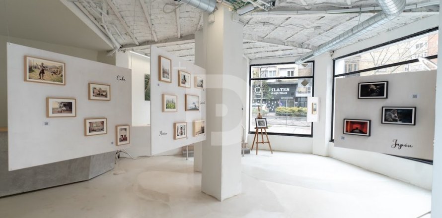 Veikals Spānijā 420 m2 Nr. 154886