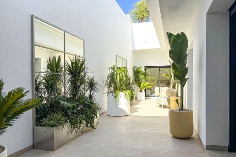 Villa till salu i Ciudad Quesada, Alicante, Spanien 5 sovrum, 245 kvm. Nr. 141512 - foto 24