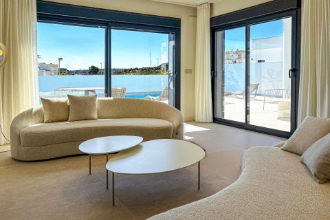 Villa till salu i Ciudad Quesada, Alicante, Spanien 5 sovrum, 245 kvm. Nr. 141512 - foto 7