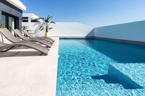 Villa till salu i Ciudad Quesada, Alicante, Spanien 5 sovrum, 245 kvm. Nr. 141510 - foto 5