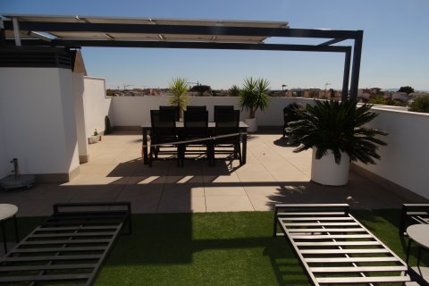 Bungalow for sale in Pilar de la Horadada, Alicante, Spain 3 bedrooms, 79 sq.m. No. 195368 - photo 6