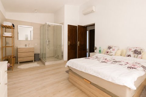 Villa for sale in Andratx, Mallorca, Spain 4 bedrooms, 200 sq.m. No. 195369 - photo 13