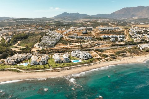 Apartamento en venta en Casares, Málaga, España 3 dormitorios, 134 m2 No. 162907 - foto 1