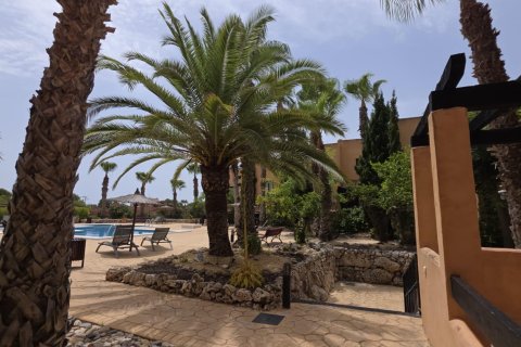 Villetta a schiera a Villamartin, Alicante, Spagna 4 camere da letto, 125 mq. N° 193396