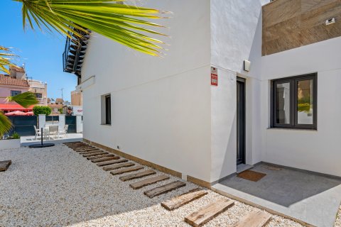 Villa pārdošanā Torrevieja, Alicante, Spānijā 3 istabas, 105 m2 Nr. 189283 - attēls 28
