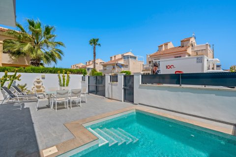 Villa pārdošanā Torrevieja, Alicante, Spānijā 3 istabas, 105 m2 Nr. 189283 - attēls 26